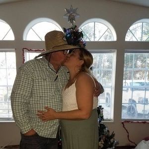 Meet your Posher, Shelly